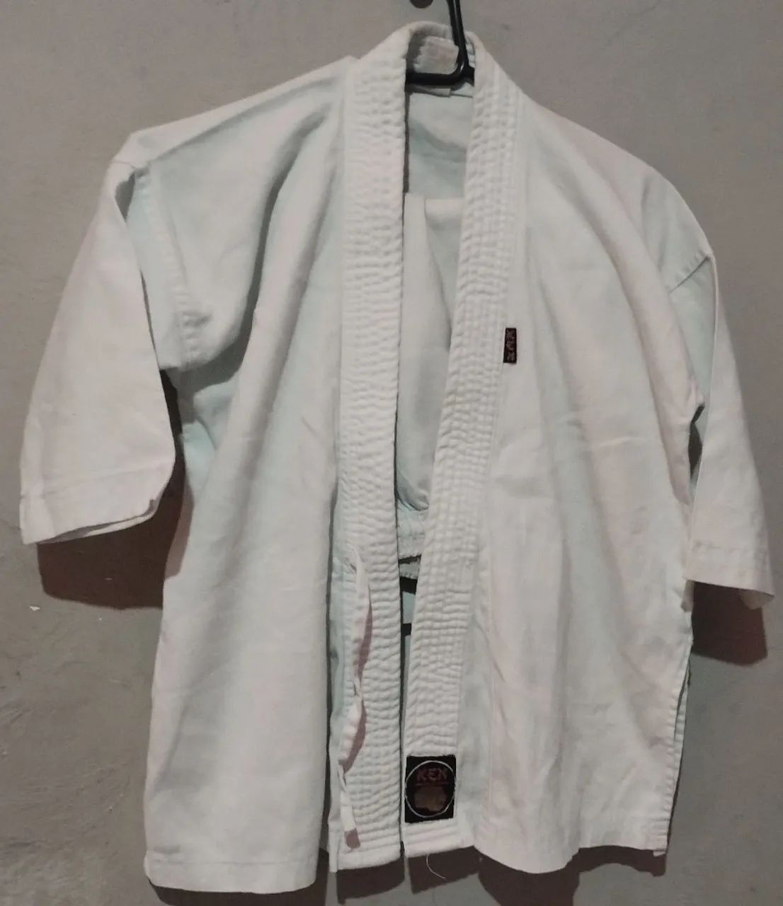 Kimono infantil com calça veste até 5/6 anos.