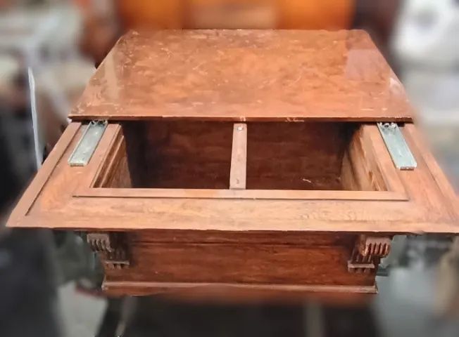 MESA BAÚ DE CENTRO EM MADEIRA  - Foto 2