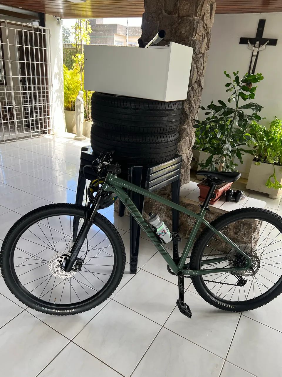 Specialized Rockhopper Elite - Excelente Estado