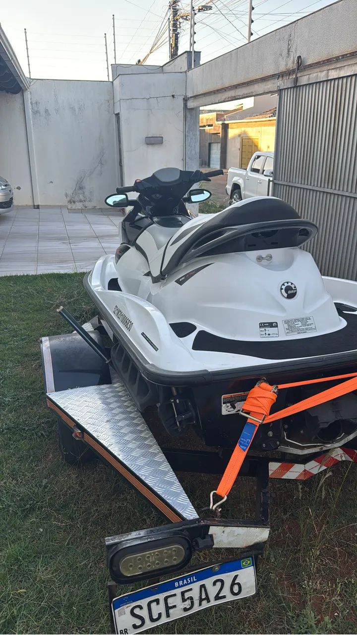 Jet SkI Sea Doo GTI 130