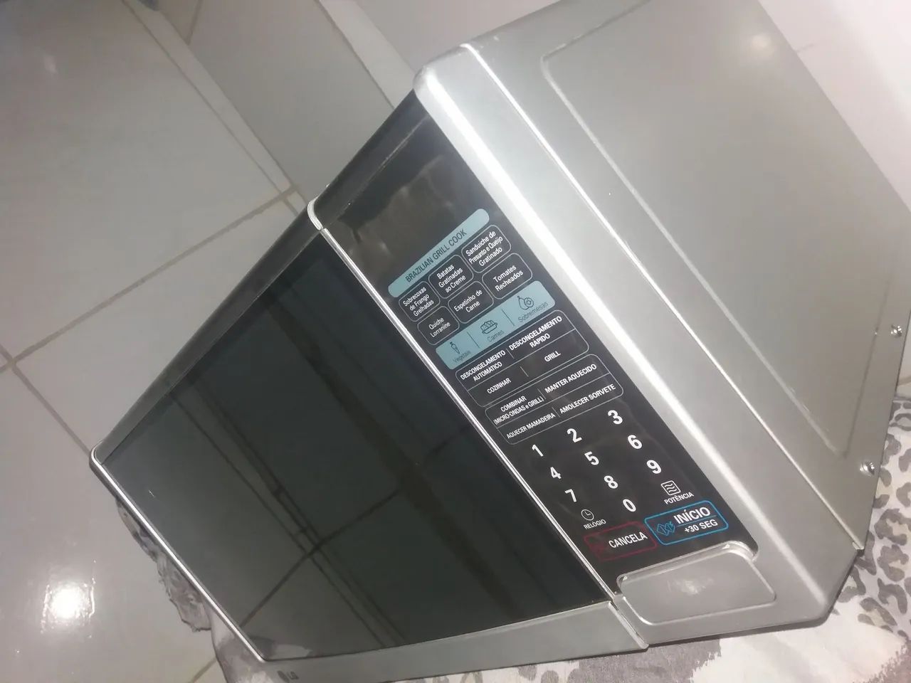 Microondas e grill.espelhado da LG.em excelente estado  - Foto 3