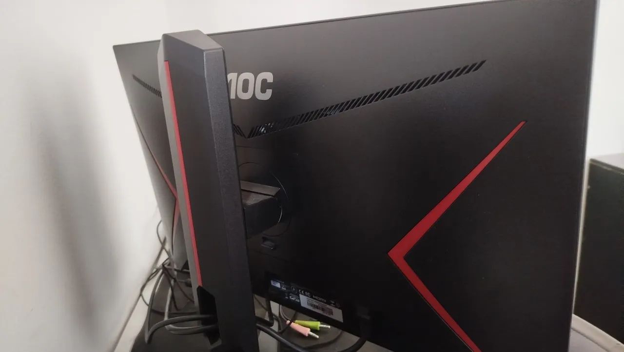 Monitor AOC Hero 24' 144Hz - Foto 3