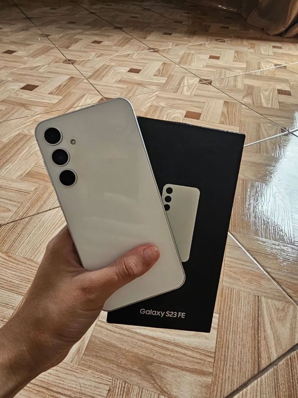 SAMSUNG GALAXY 