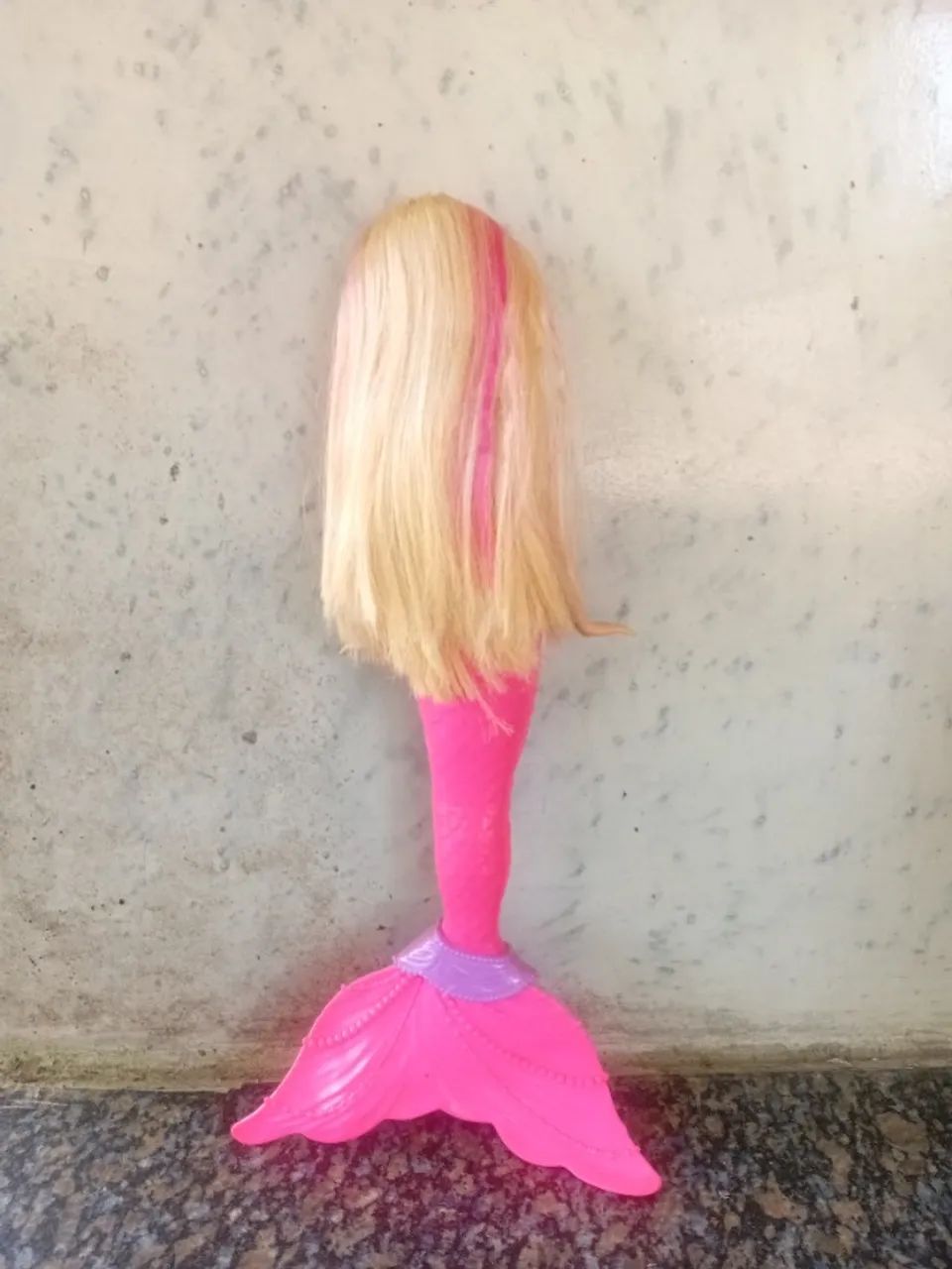 Boneca barbie sereia usada  - Foto 3