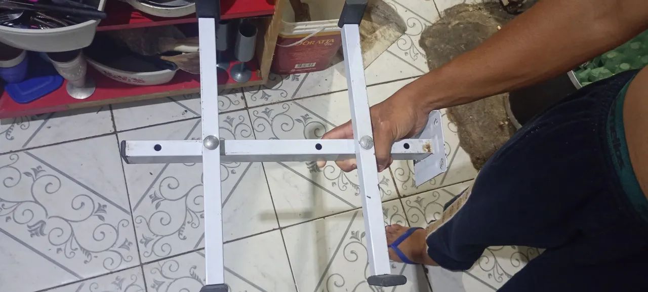 Suporte para microondas de parede  perfeito. - Foto 2