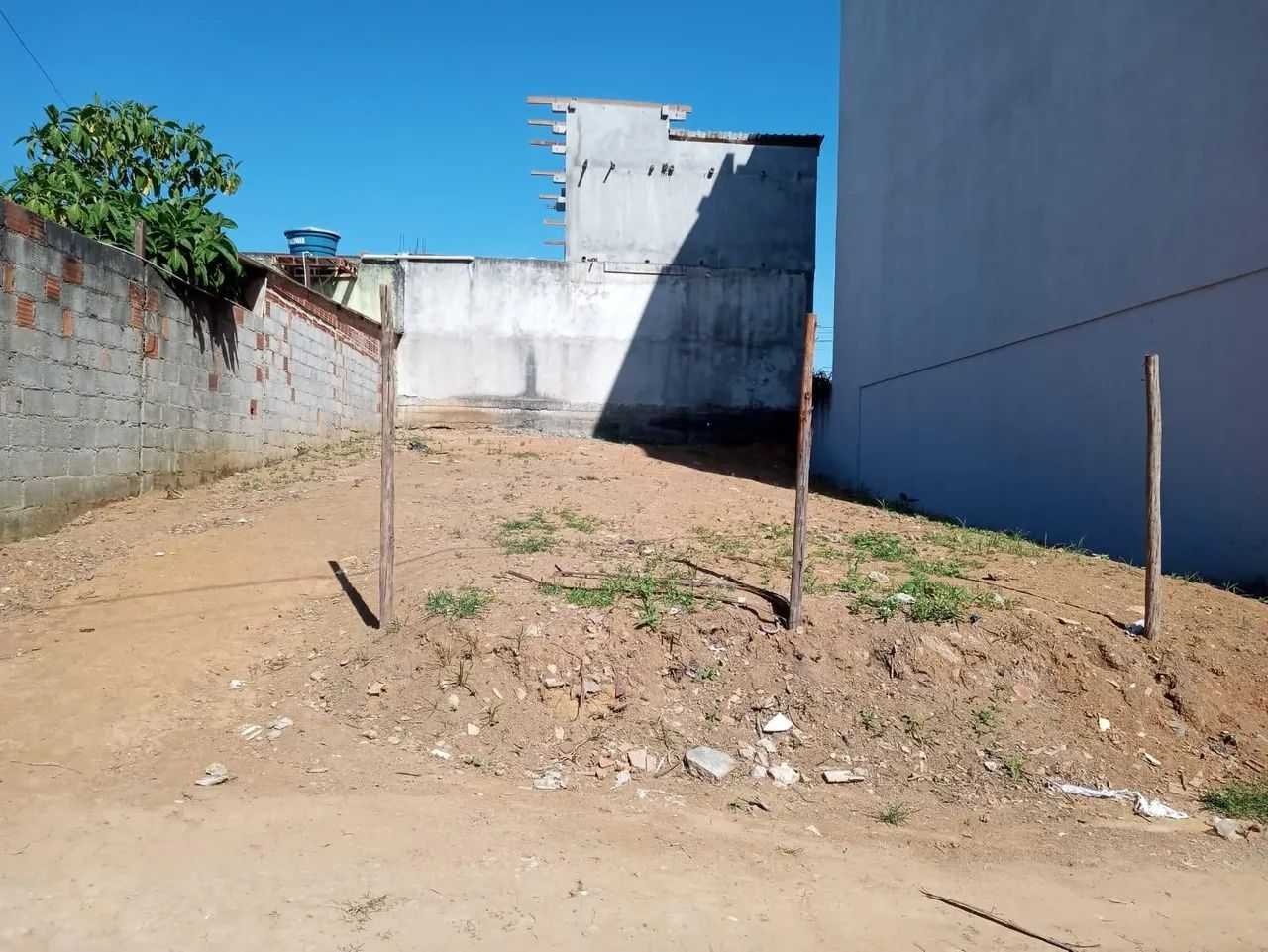 Vende-se lote 