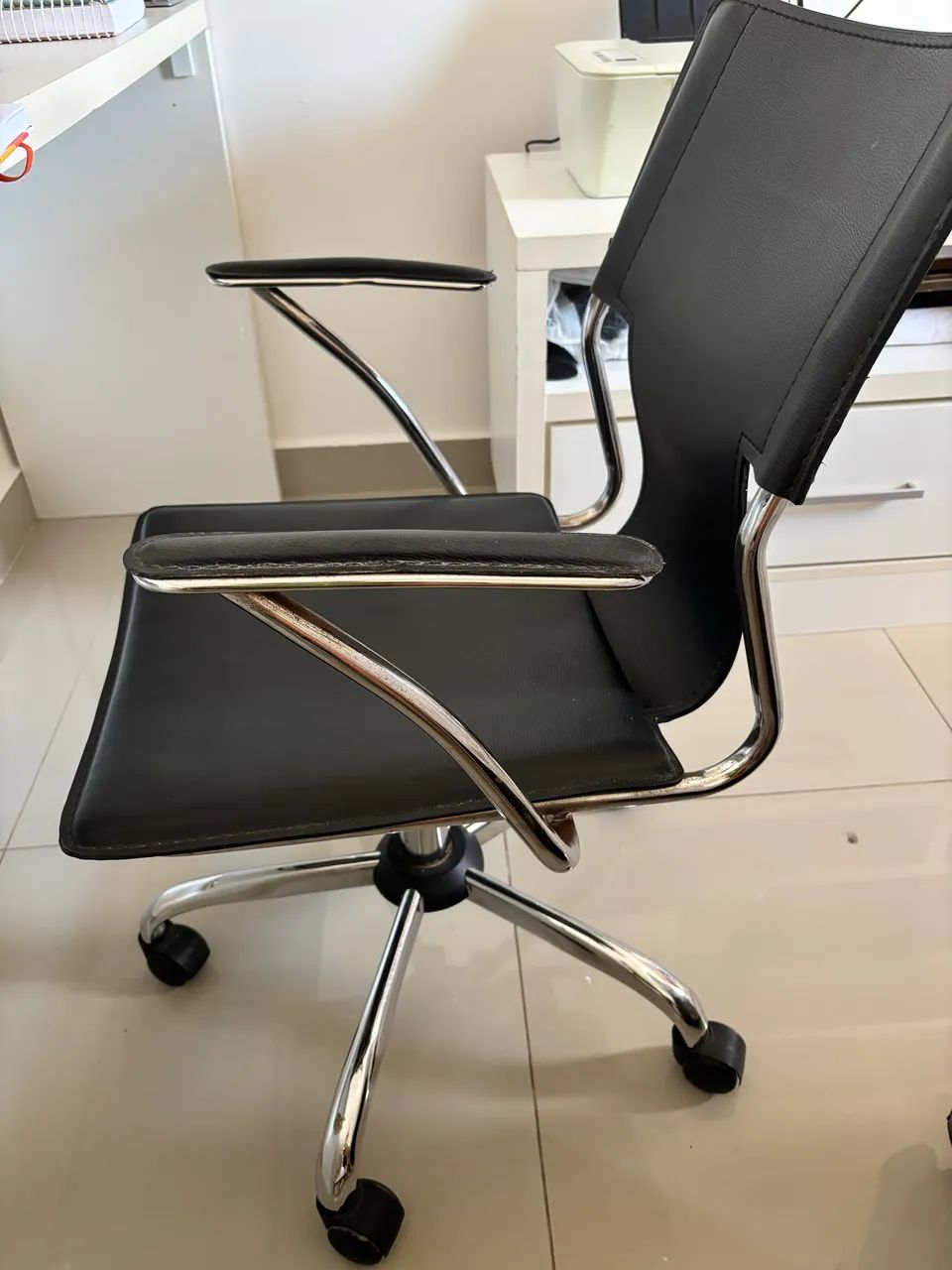 Cadeira diretor  - Foto 2