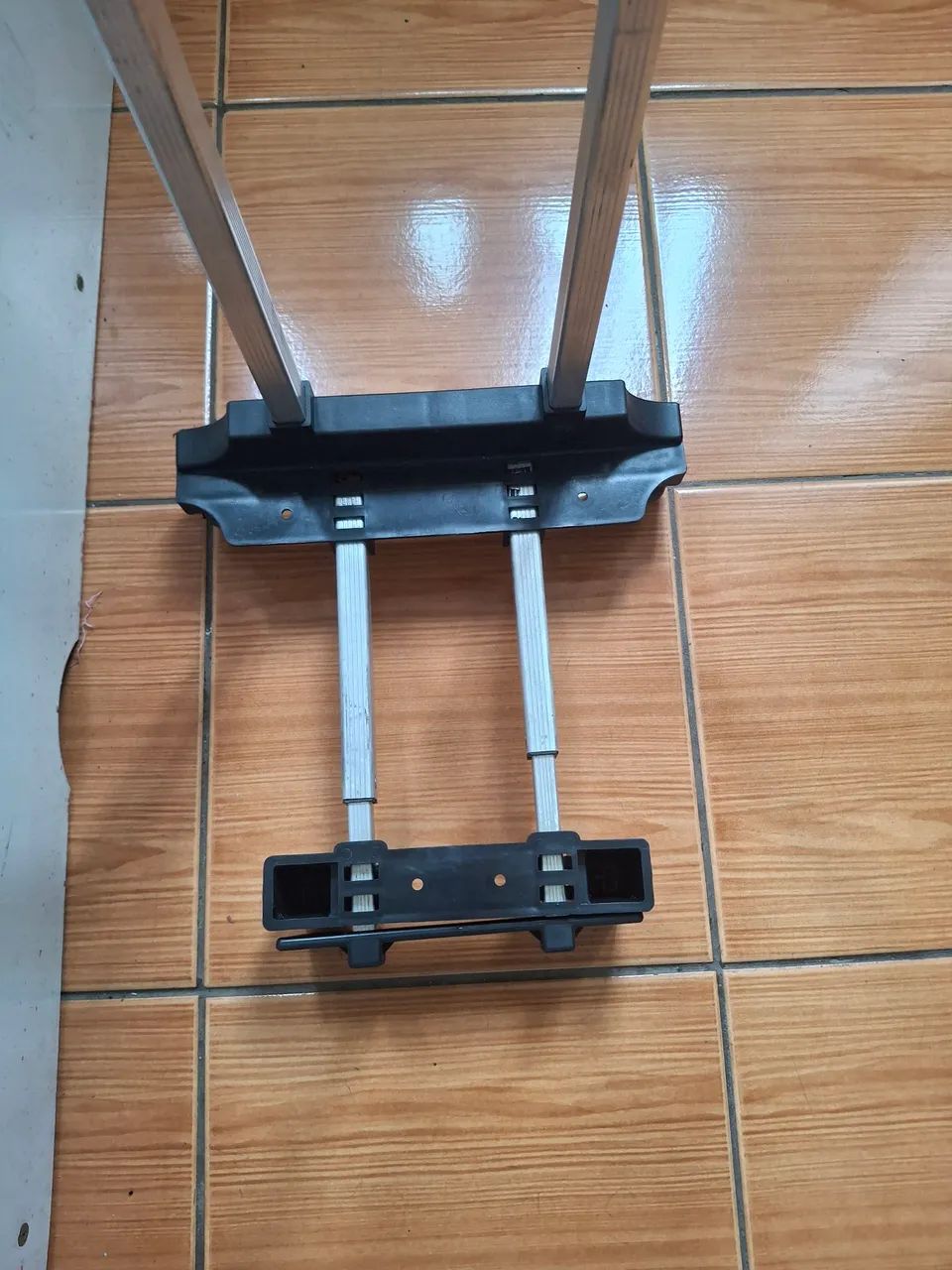 CARRINHO DE CARGAS DE ALUMÍNIO  - Foto 2