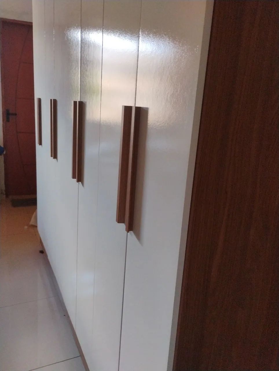 Guarda roupa MDF com 4 portas (preço negociável) - Foto 3