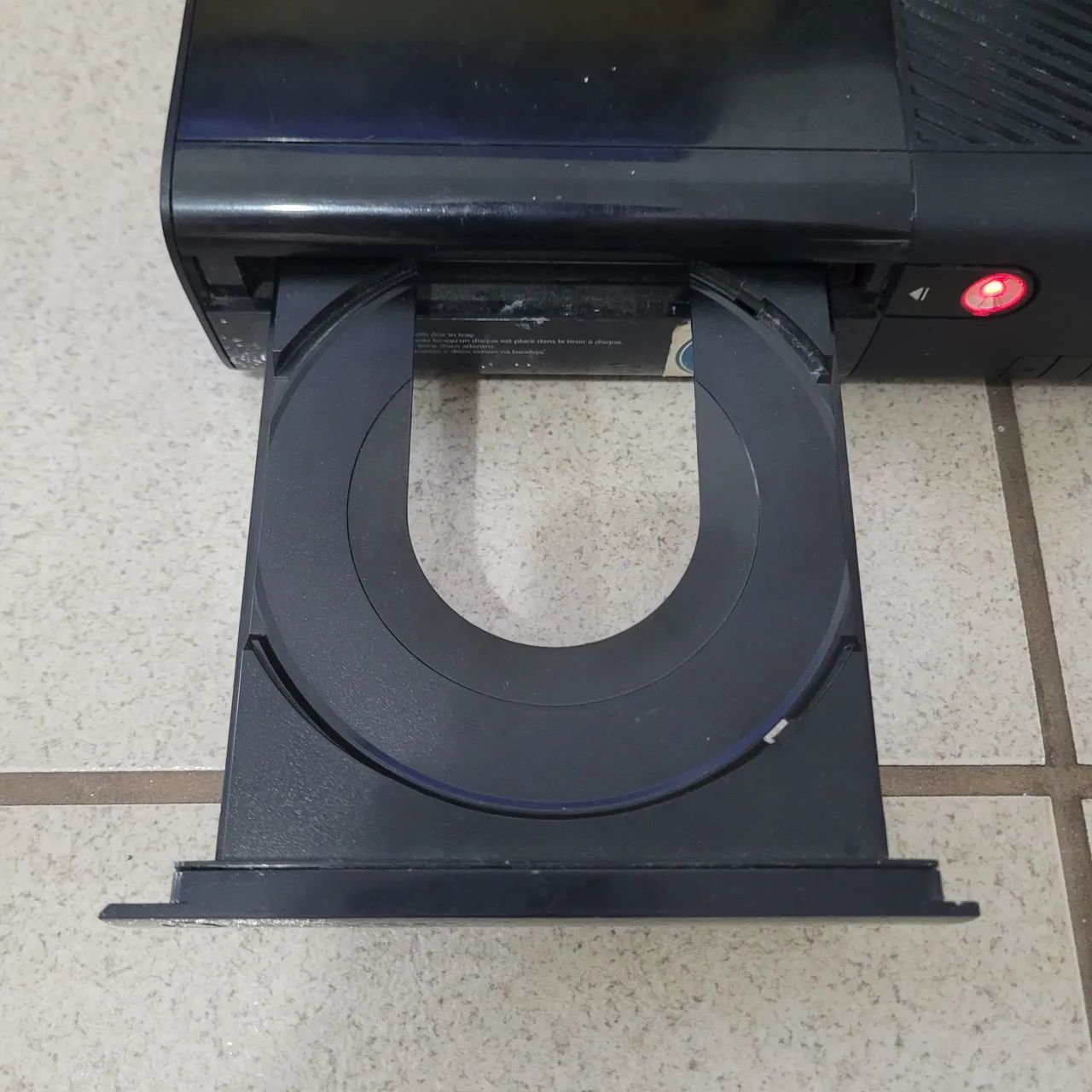 Xbox 360 E Model 1538 NÃO FUNCIONA - Foto 2