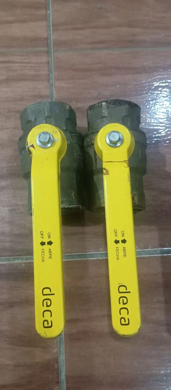 Selling Deca DN-32 Ball Valve