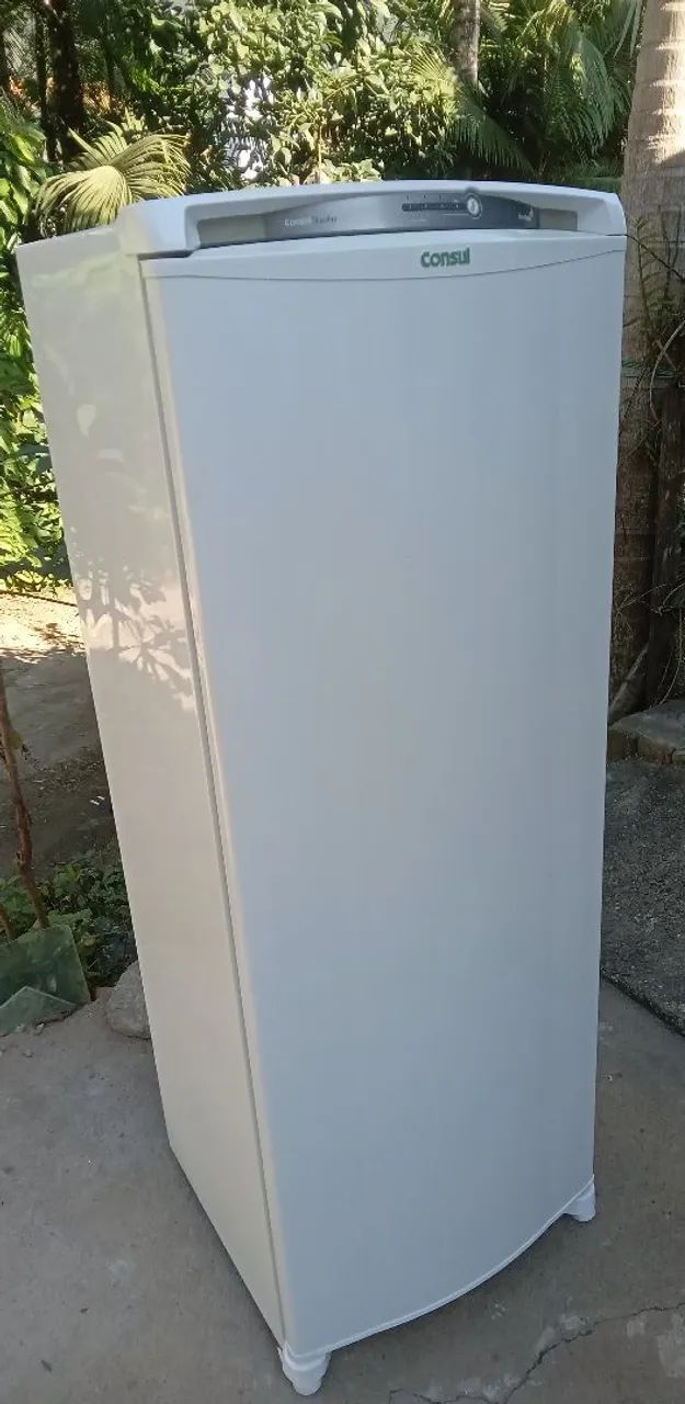 ÓTIMA GELADEIRA FROST FREE CONSUL FACILITE 350LTRS TAMANHO GRANDE  - Foto 2
