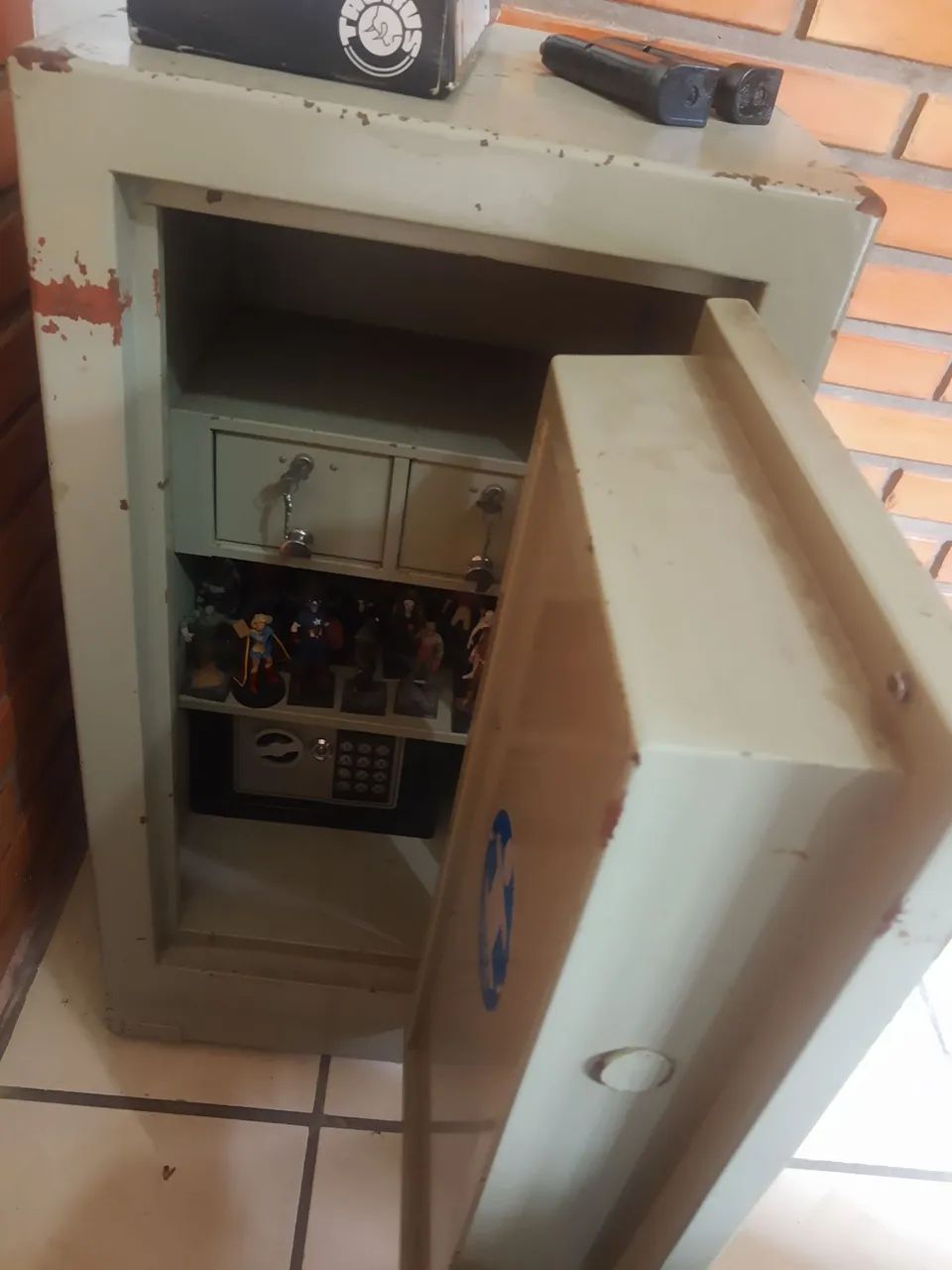 Cofre De Aço 80cm Concretado com segredo  - Foto 4