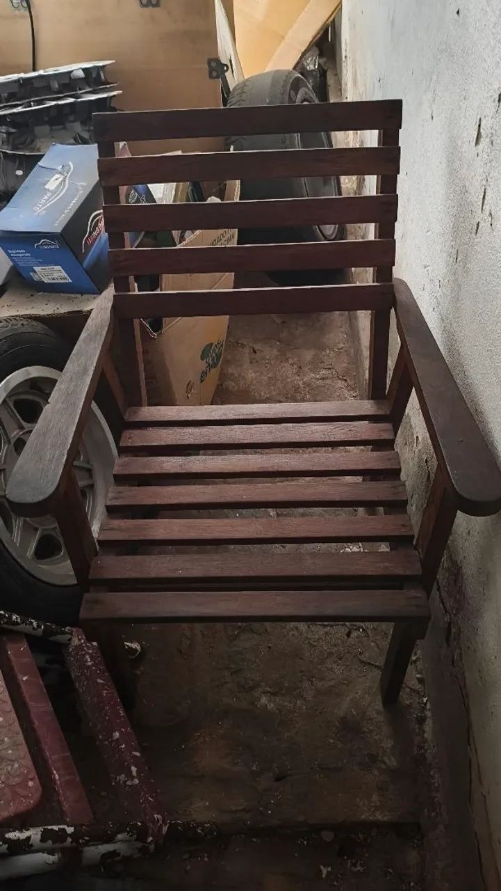 Jogo de cadeiras