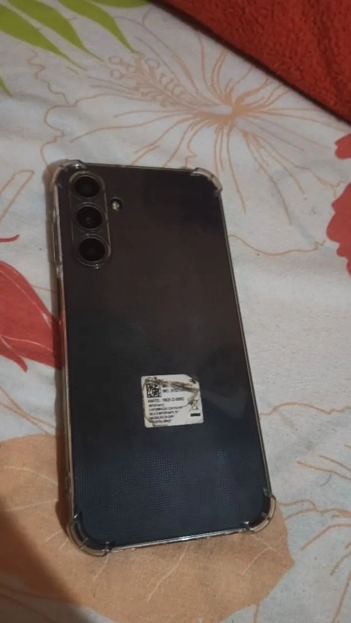 Samsung A24 