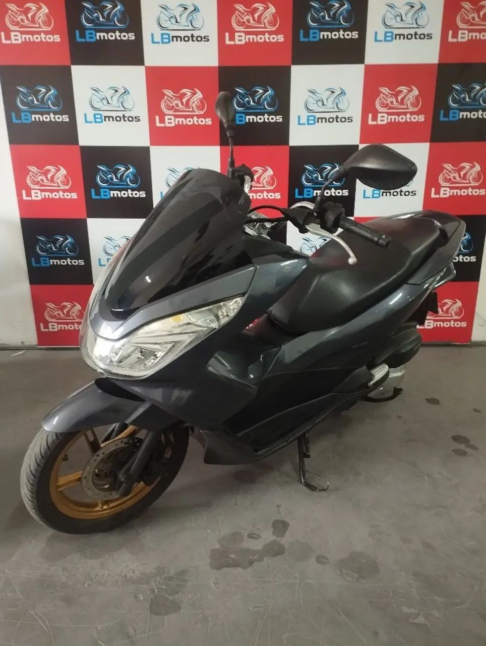 PCX - Foto 2
