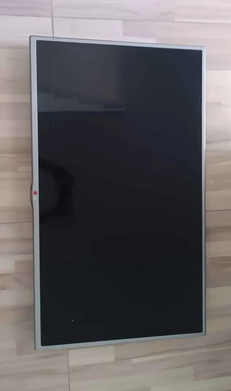 Tv smart 39 polegadas com defeito