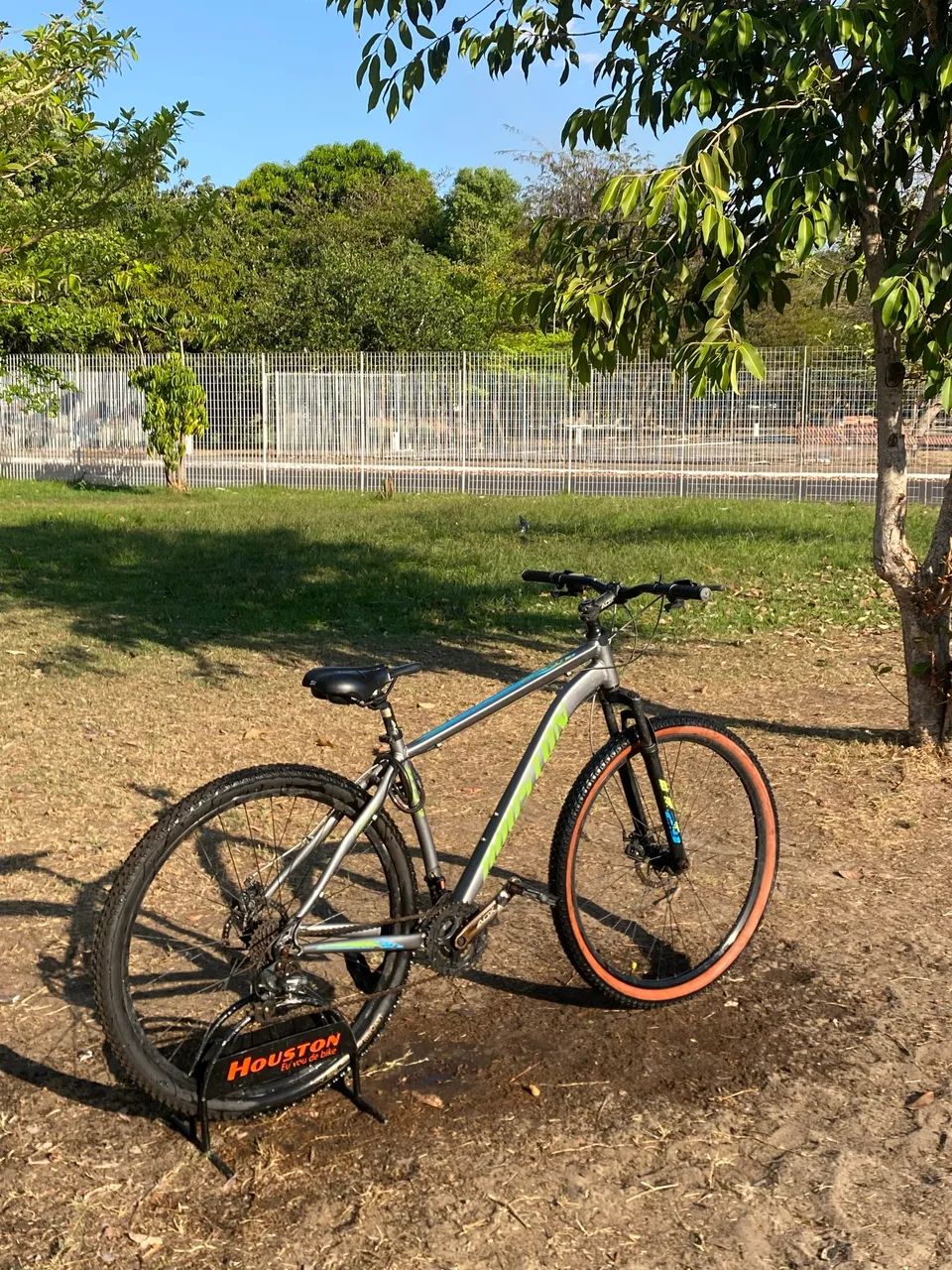 Bicicleta Aro 29 - Houston - Foto 5