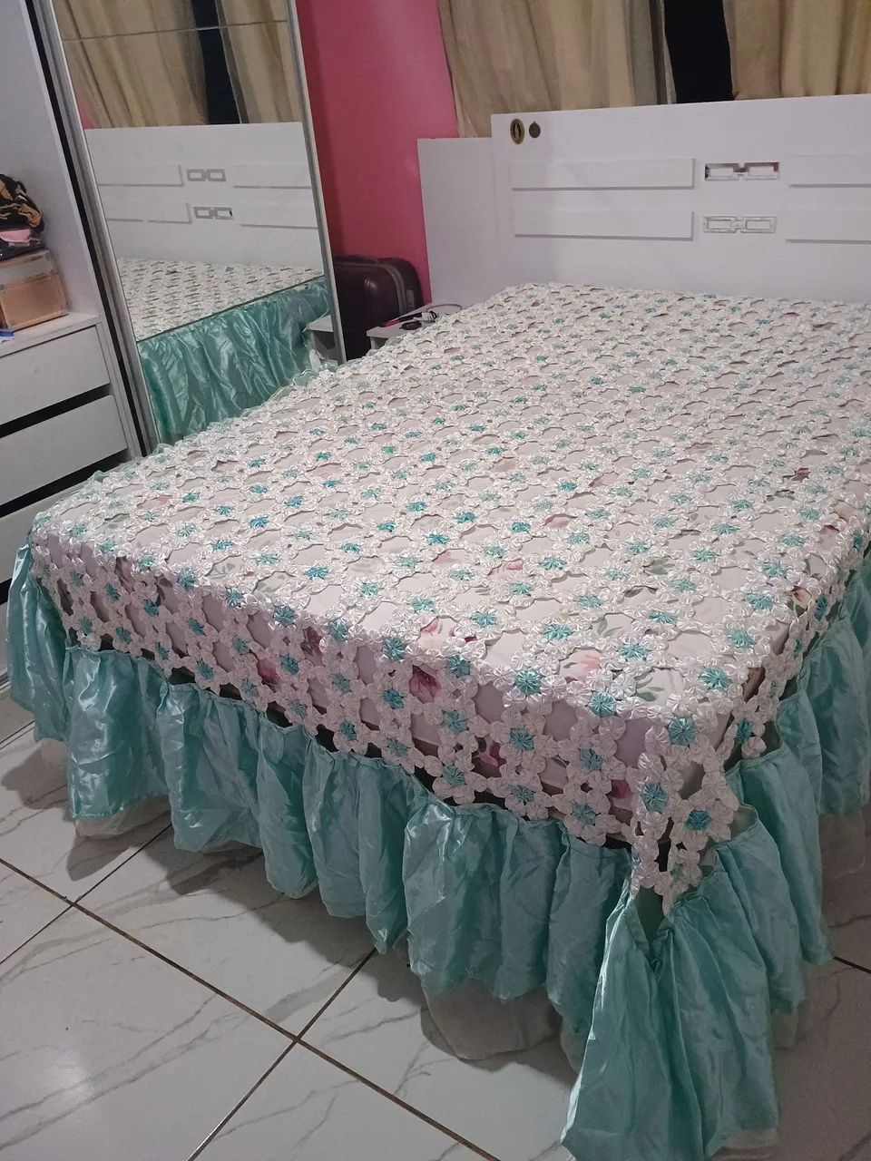 Vende colcha de fuxico em cetim  - Foto 4