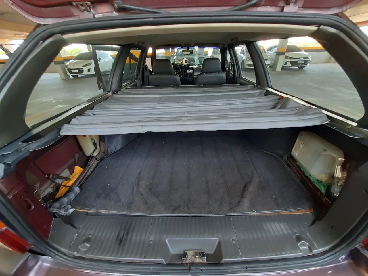 Volkswagen Quantum CLI / CL / C/ CS/ CD/ CG 1.8/2.0 (álcool) 1995 - Foto 5
