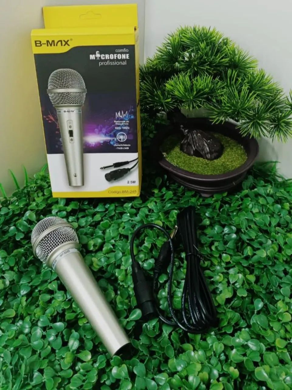 Microfone Profissional com fio 2.5M.