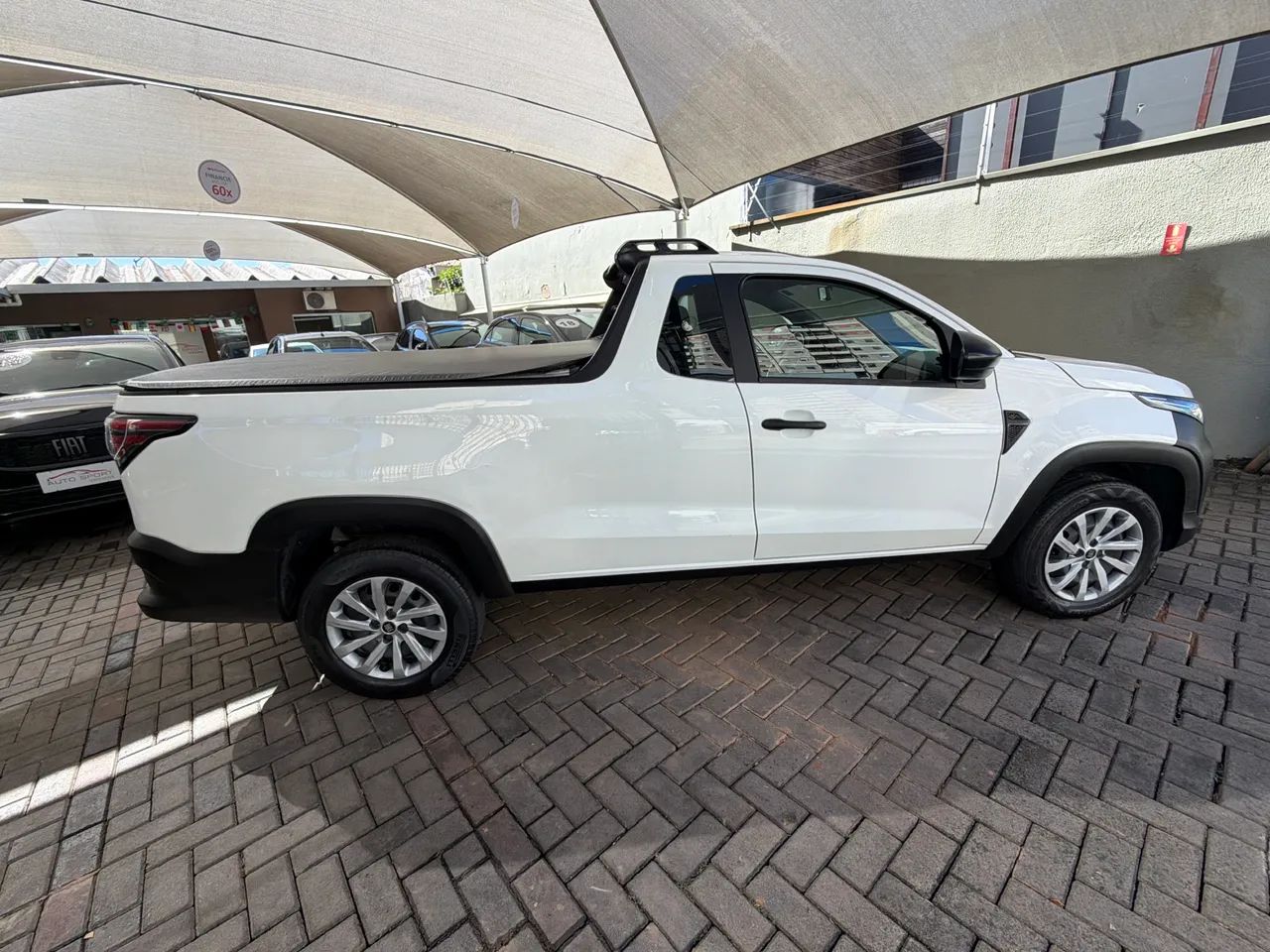 Fiat Strada Endurance 1.4 Flex 8V CS Plus 2023 - Foto 4