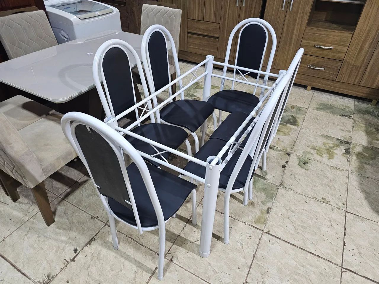 Mesa de mármore usada foi pintada  - Foto 4