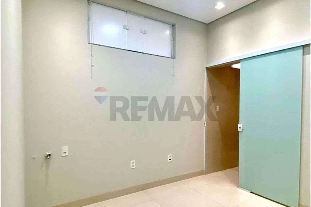 Sala Comercial Moderna em Vila Alemã