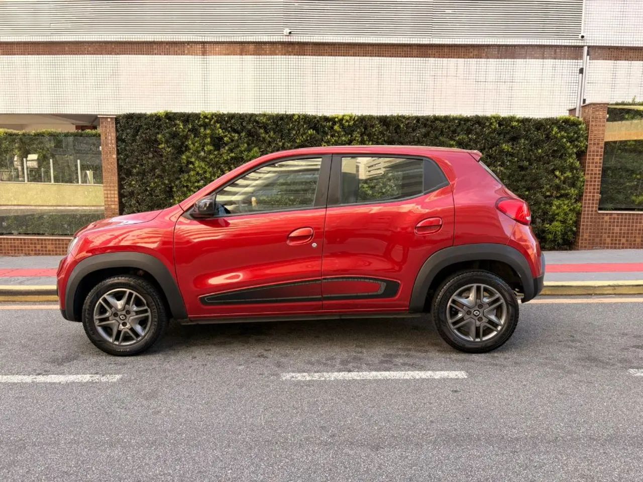 Renault Kwid 1.0 Intense 2019 - Foto 3
