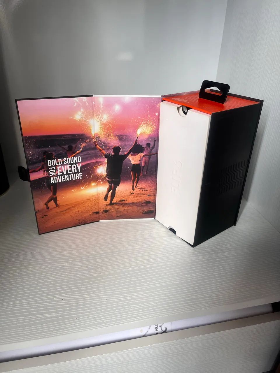 Vendo caixa de som jbl flip 6 - Foto 2