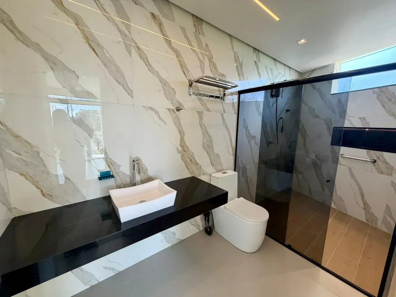 Casa no Quartzo com 4 suites - Foto 4