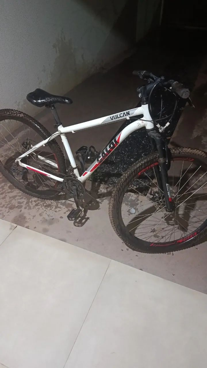 Bicicleta caloi aro 29 