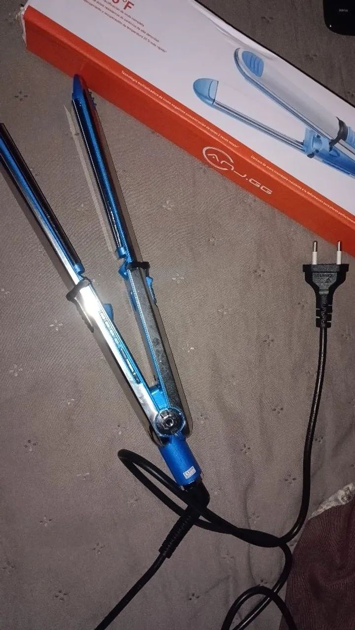 Chapinha 2 Em 1 Nano Titanium Modeladora