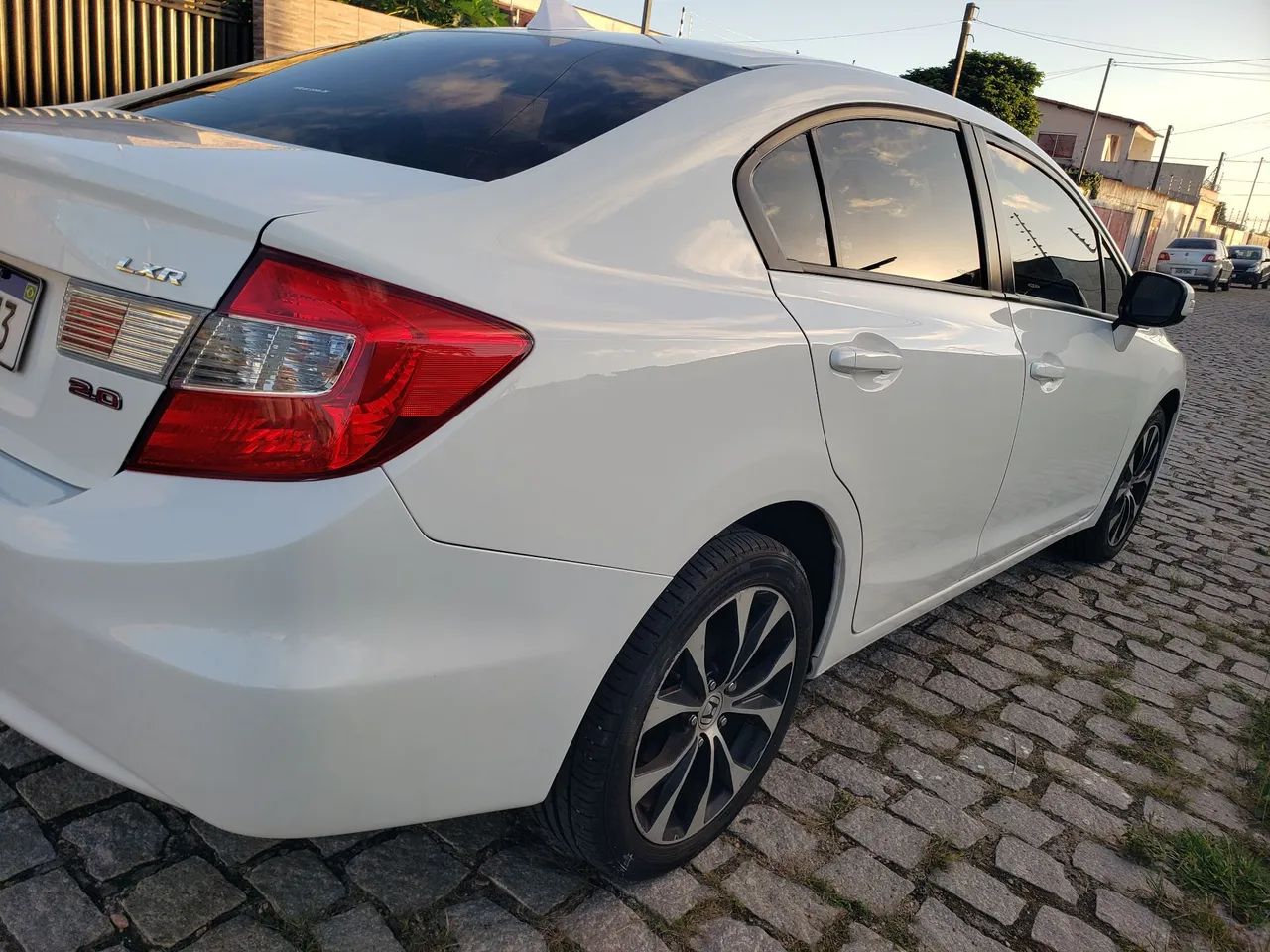 Honda Civic Civic Sedan LXR 2.0 Flexone 16V Aut. 4p 2016