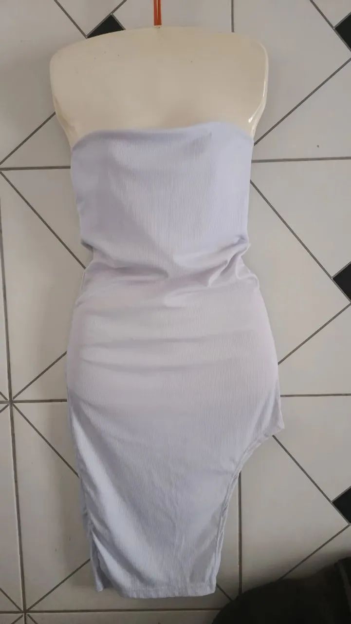 Vestido branco tomara que caia