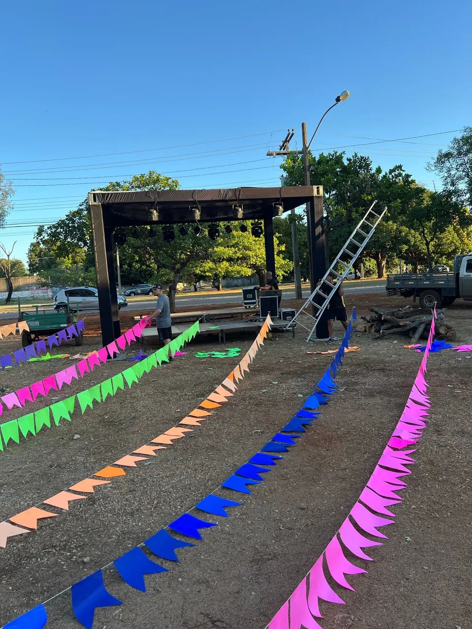 Locação de som, palco, luz, e ground. - Foto 2