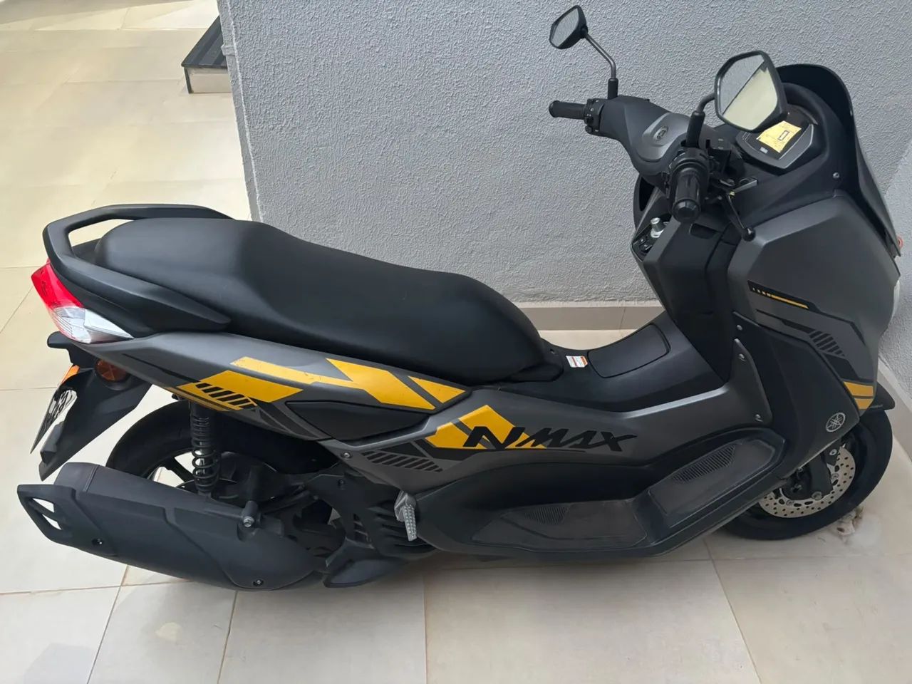 Yamaha  Nmax muito nova