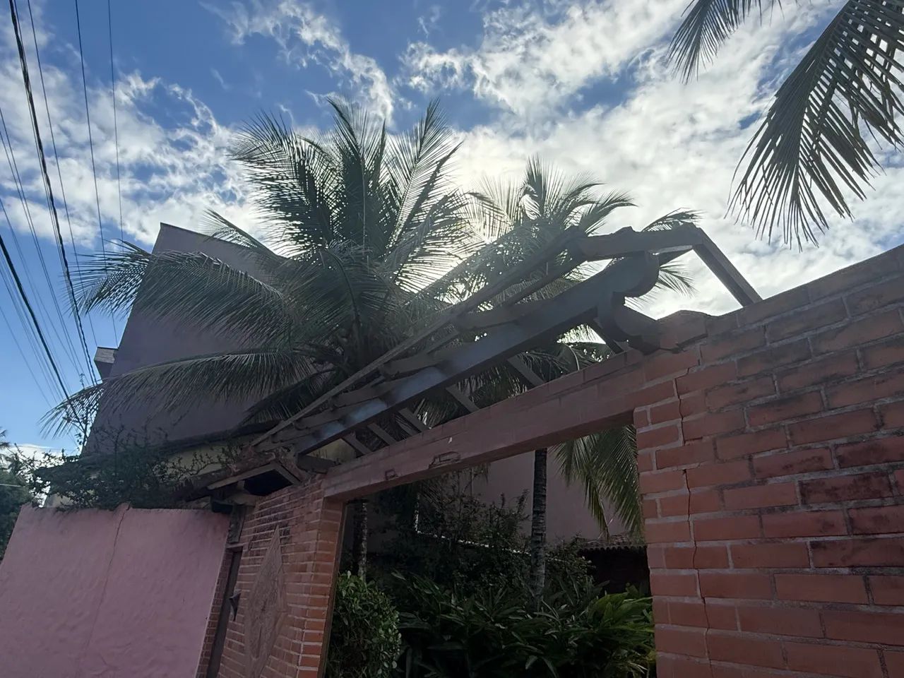 Madeira, telhado pronto OPORTUNIDADE  - Foto 5