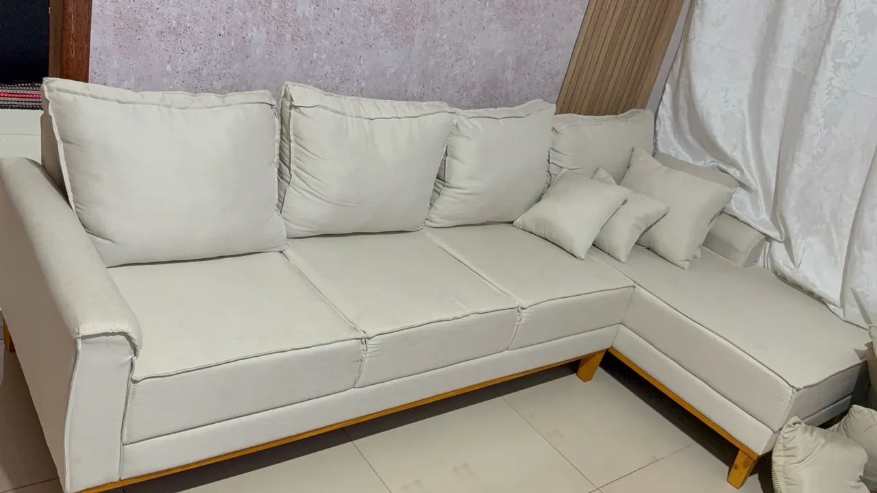 Sofá semi novo comprado a um mês atrás  - Foto 5