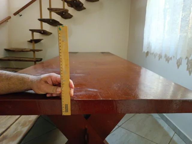 Mesa de madeira prancha única