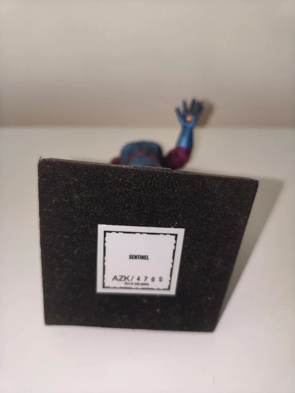 Miniatura Sentinela Eaglemoss Marvel Edição Especial Metal + Caixa - Foto 2