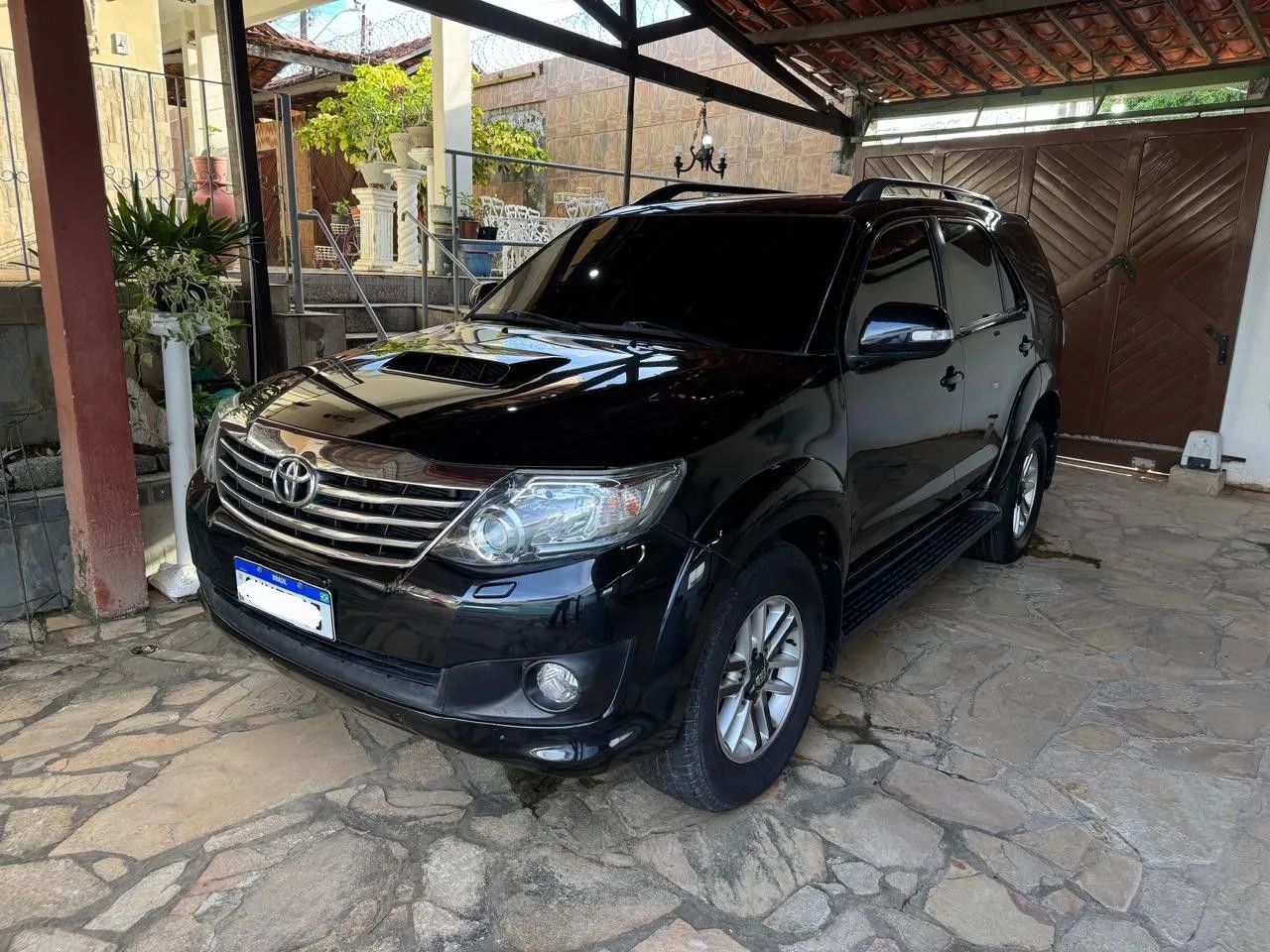 Toyota Hilux CD SRV D4-D 4X4 3.0 TDI DIES 2014
