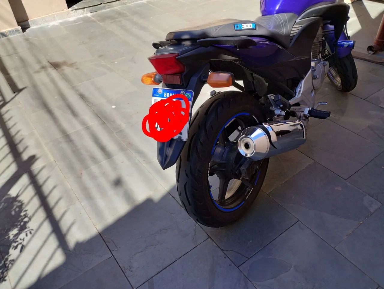 CB 300R - Foto 2