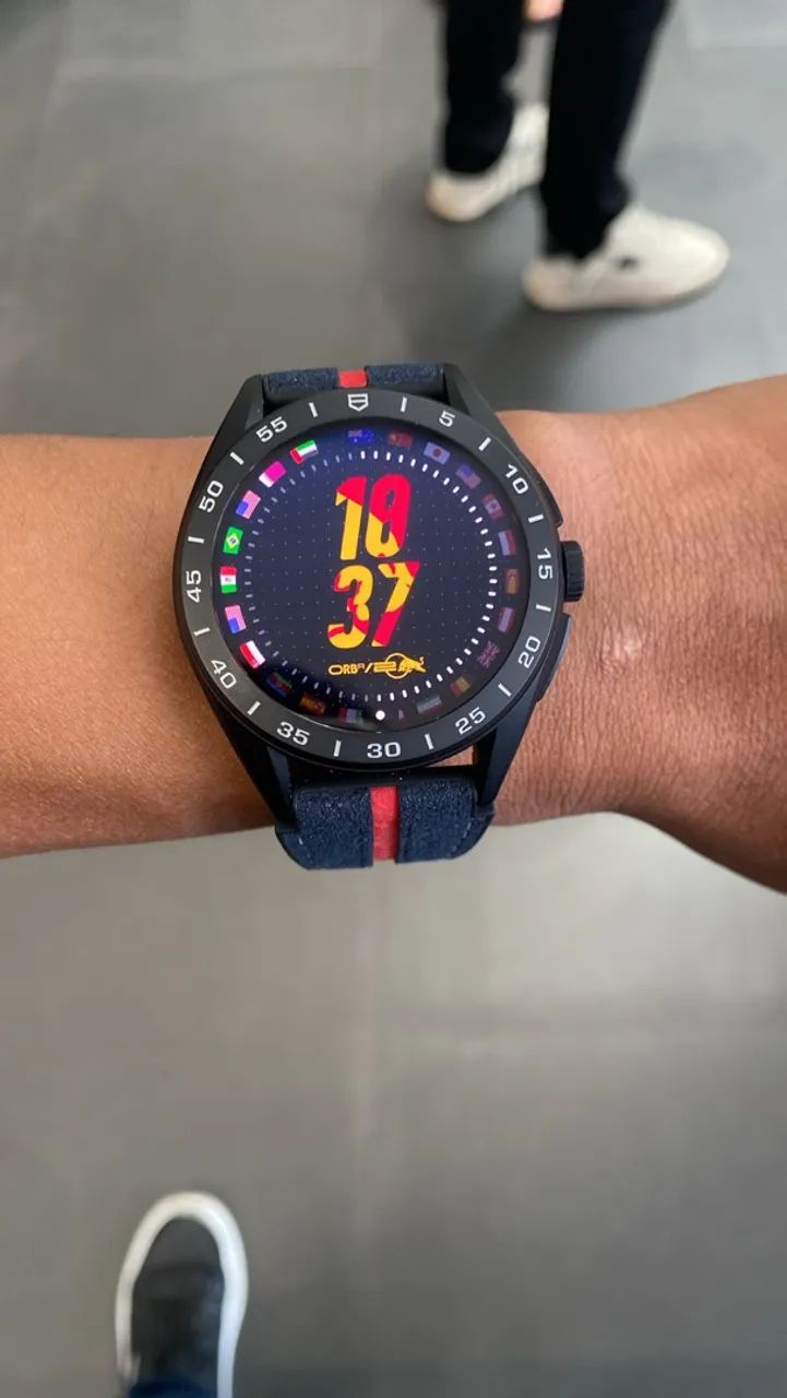 TAG HAUER CONNECT RED BULL RACING - Foto 3