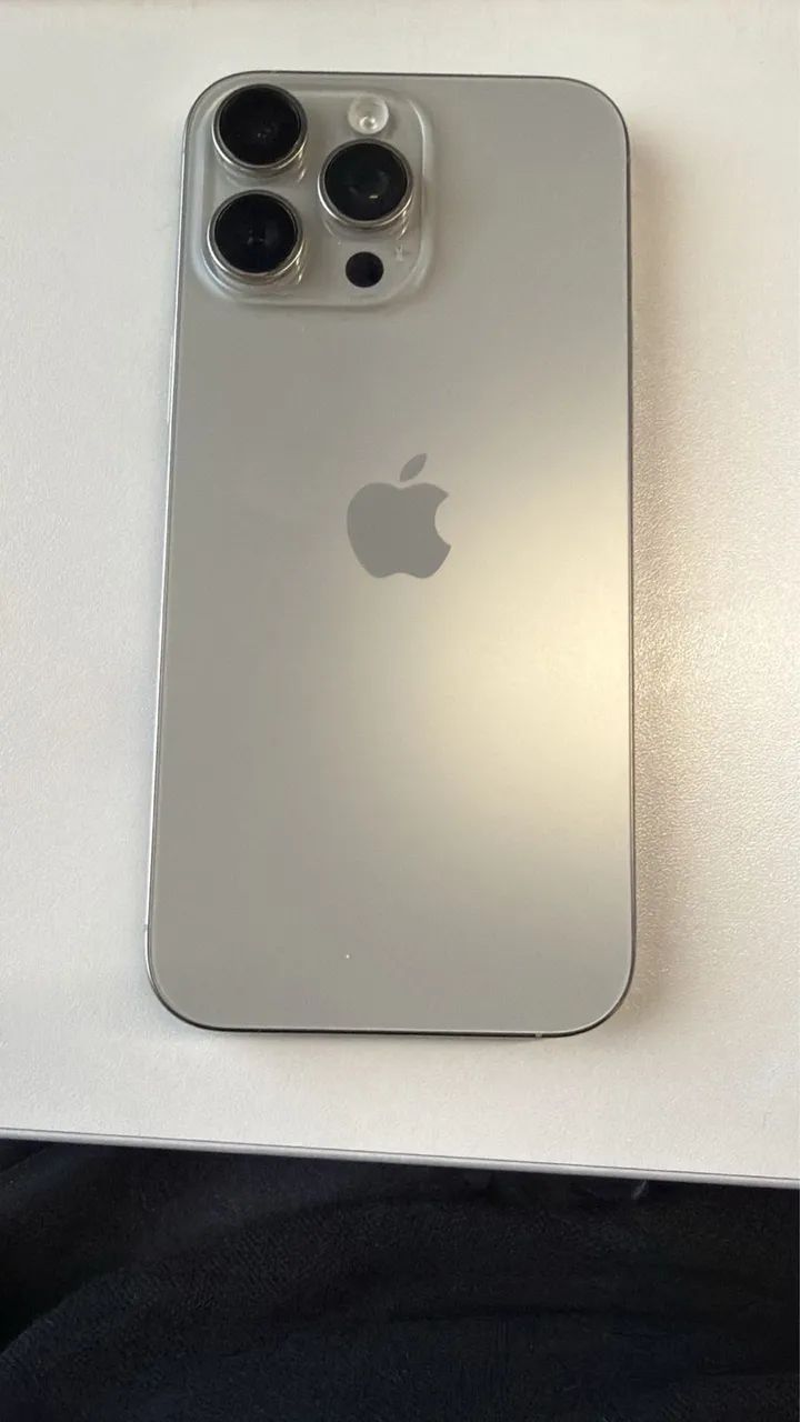 Iphone 16 pro max 256gb 93% bateria - Foto 3
