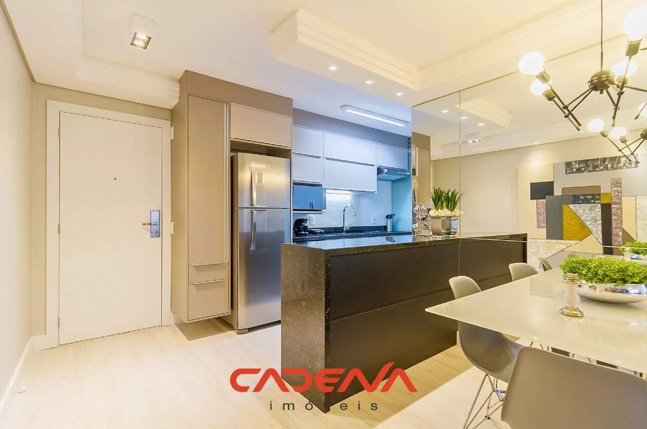 Apartamento 2 quartos e 2 vagas para aluguel no Centro - Foto 2