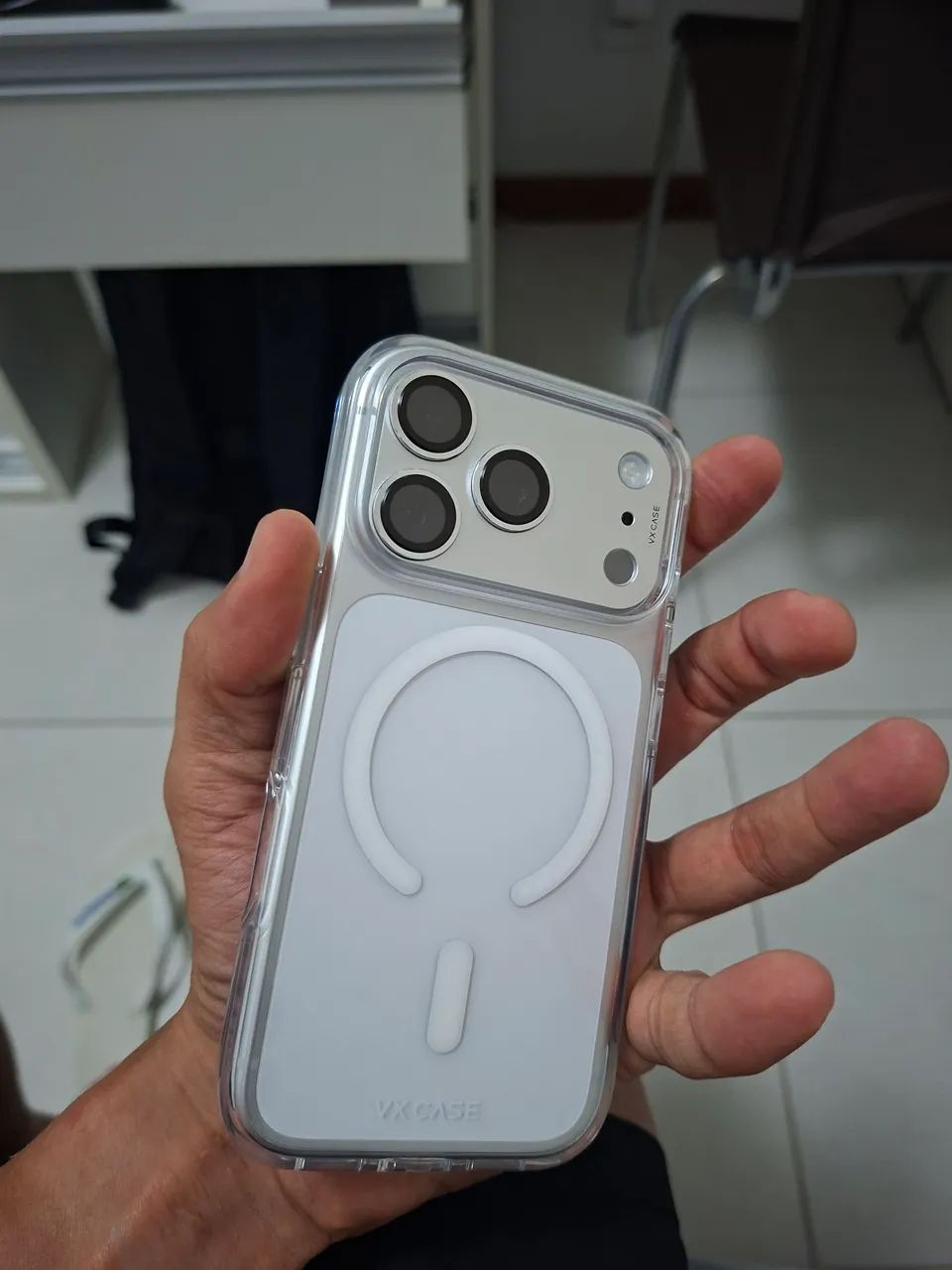 Iphone 17 Pro 256GB Prata + Air Pods 3 Pro - Foto 5