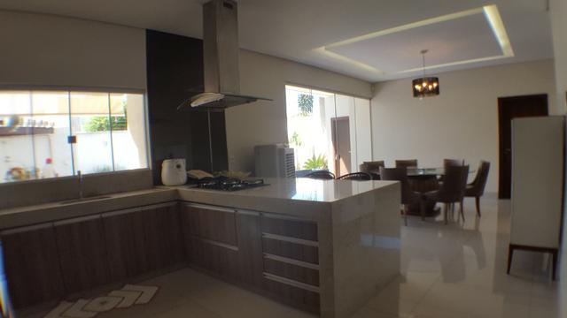 Sobrado 5 Suítes, 425 m², semi mobiliada, c/ lazer na 303 Sul - Foto 11