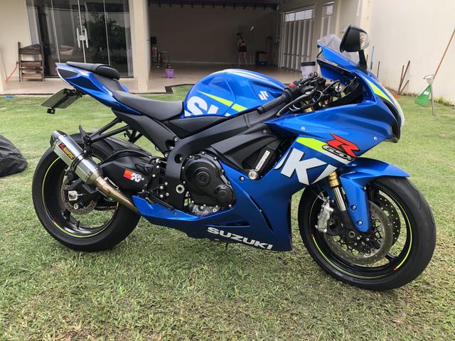 Suzuki Srad moto GP 750