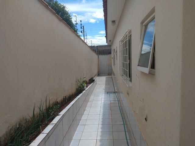 Ótima casa no bairro Santa Luzia em Patos de Minas/MG - Foto 11